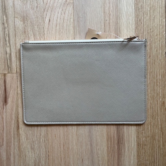 NWT Santa Barbara Design Studio Bride Tribe Clutch - Picture 2 of 4